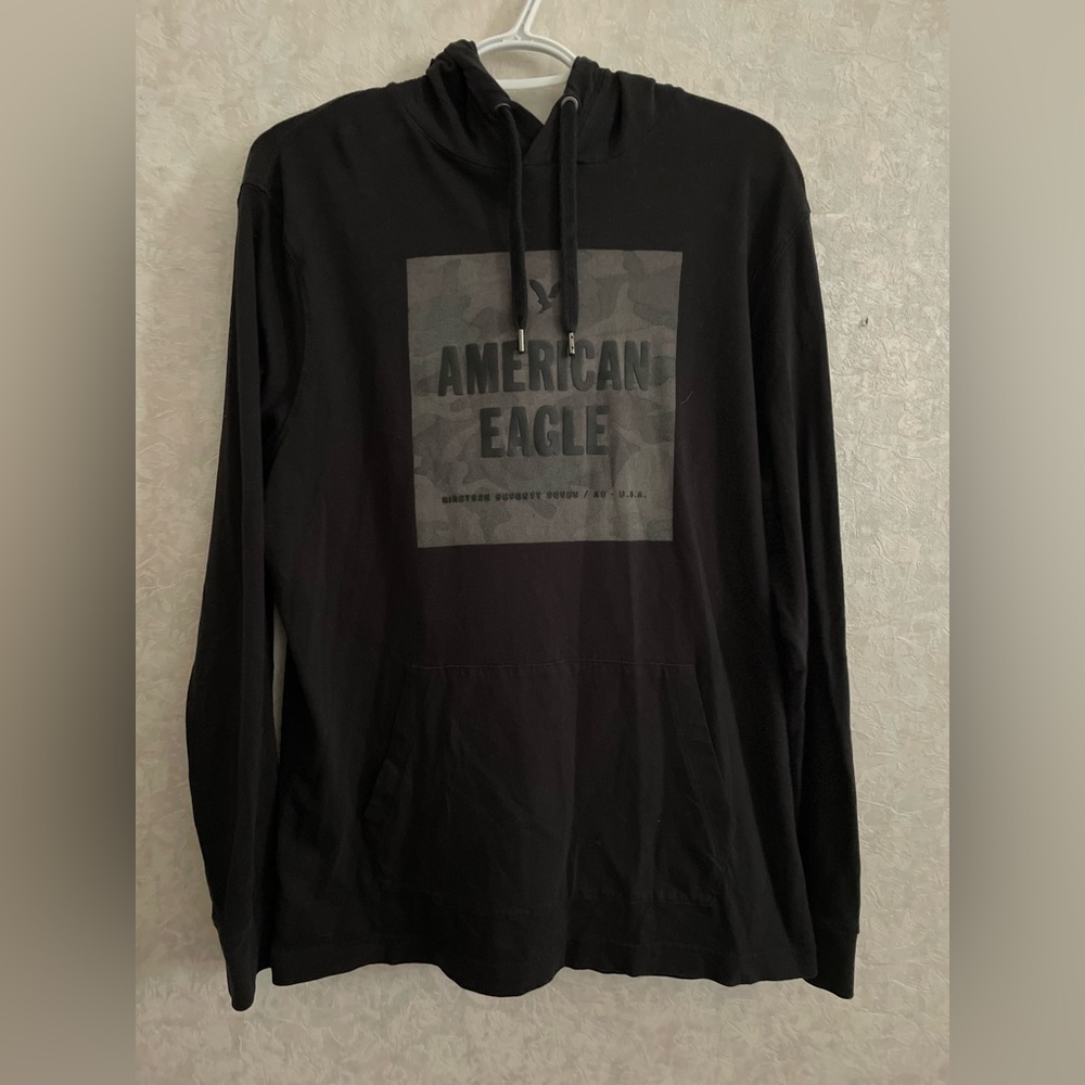 American Eagle men's medium black long sleeve hooded shirt
